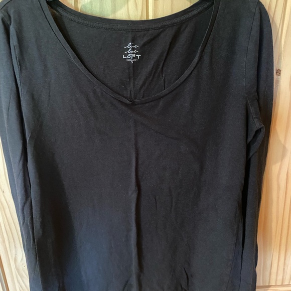 LOFT Black V-Neck Long Sleeve Blouse - Picture 4 of 5